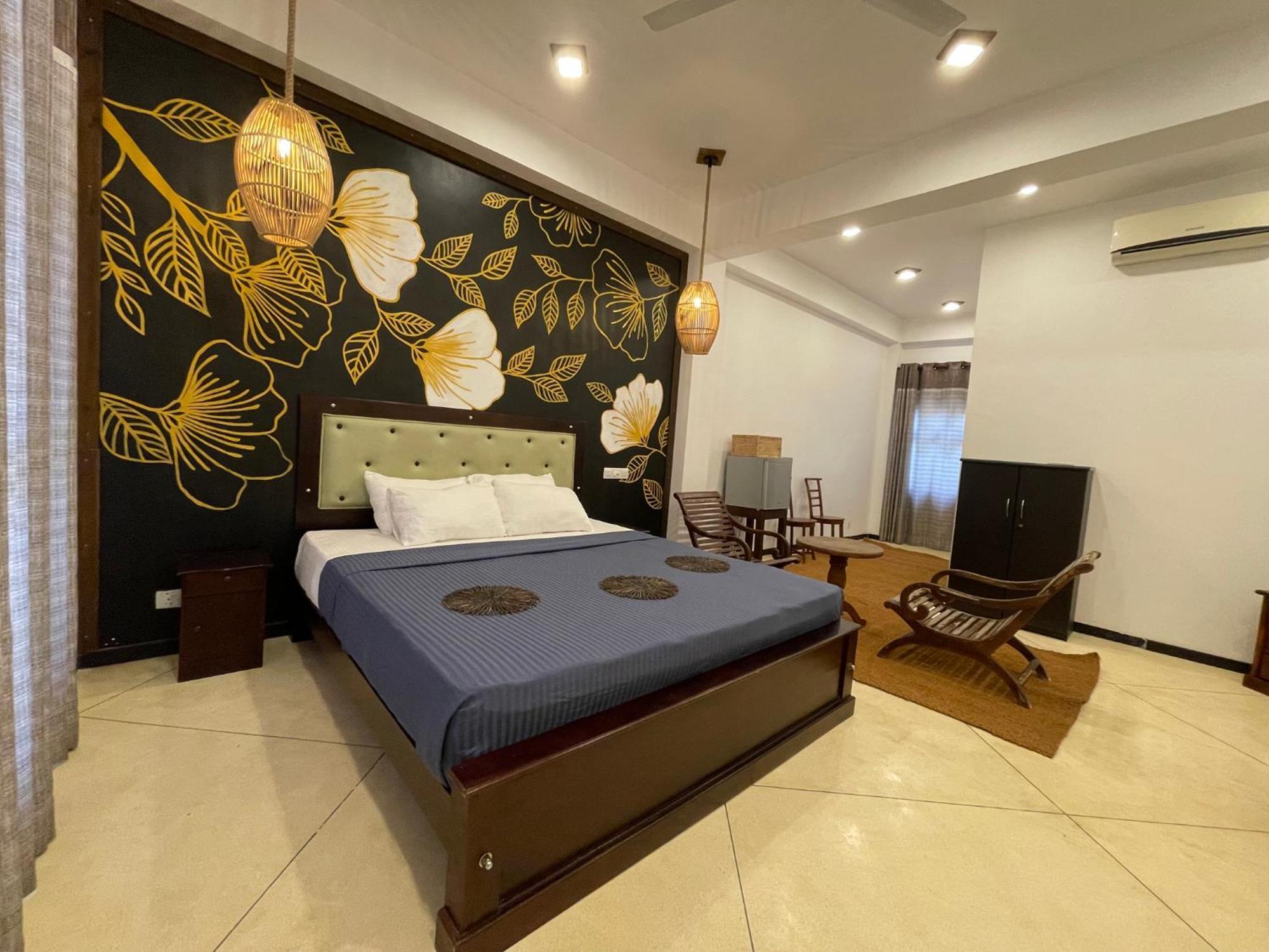 Crystal Oceanic Hotell Ahangama Exteriör bild